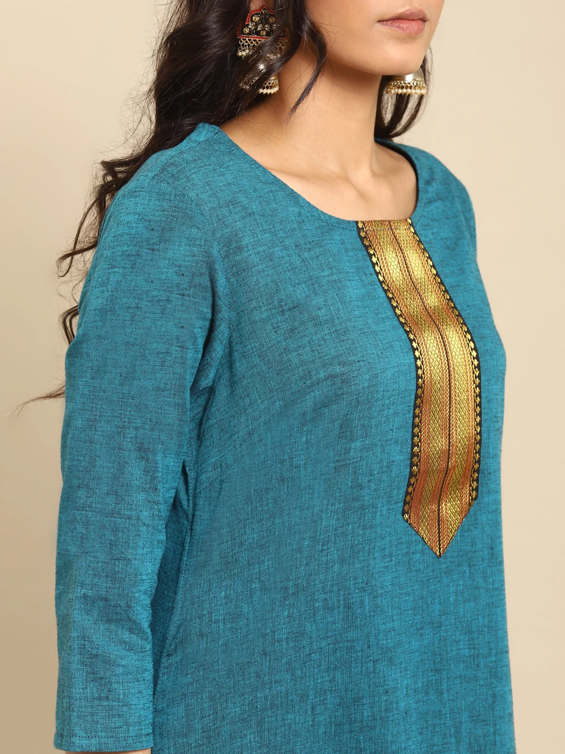 Buy 100% కాటన్ జారీ టేప్ ప్లాకెట్ మోకాలి పొడవు స్ట్రెయిట్ కుర్తా-నీలం