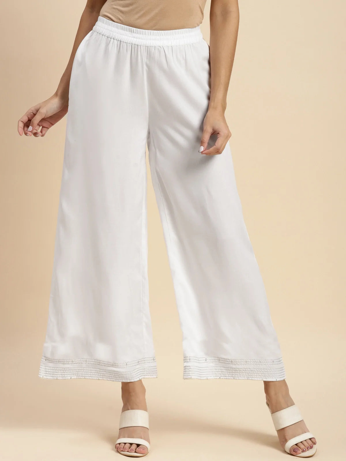 Buy రేయాన్ ఎంబ్రాయిడరీ చీలమండ పొడవు రెగ్యులర్ పలాజ్జో-ఆఫ్ వైట్