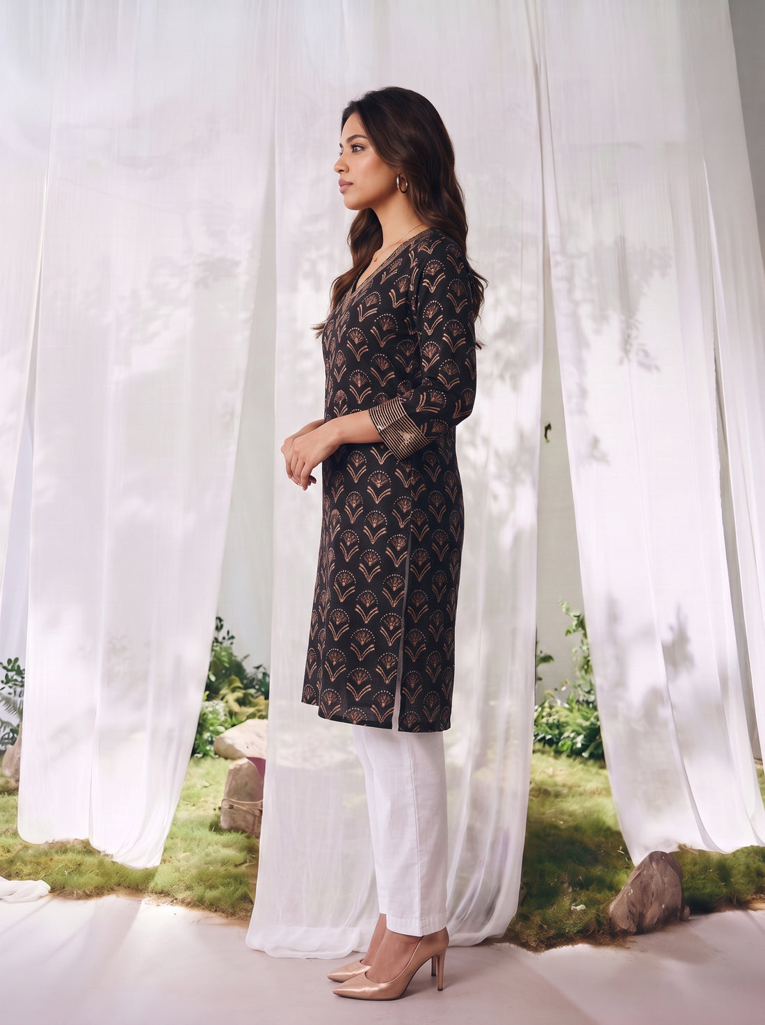Buy Rayon Printed Straight Knee Length Kurta-Black