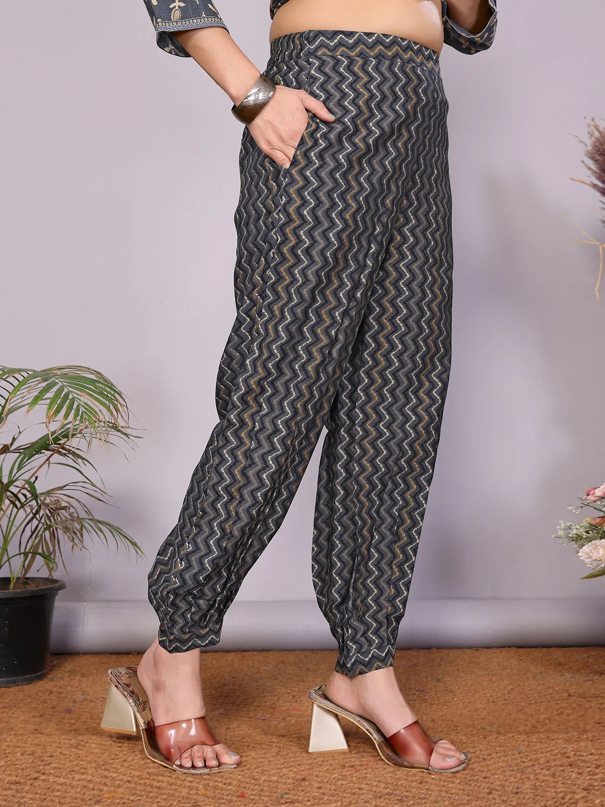 Buy Chanderi Embroidered Straight Calf Length Kurta with Pant and Dupatta-Navy Blue