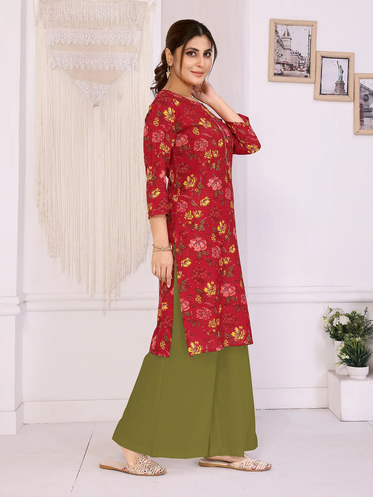 Buy Rayon Printed Straight Knee Length Kurta-Red