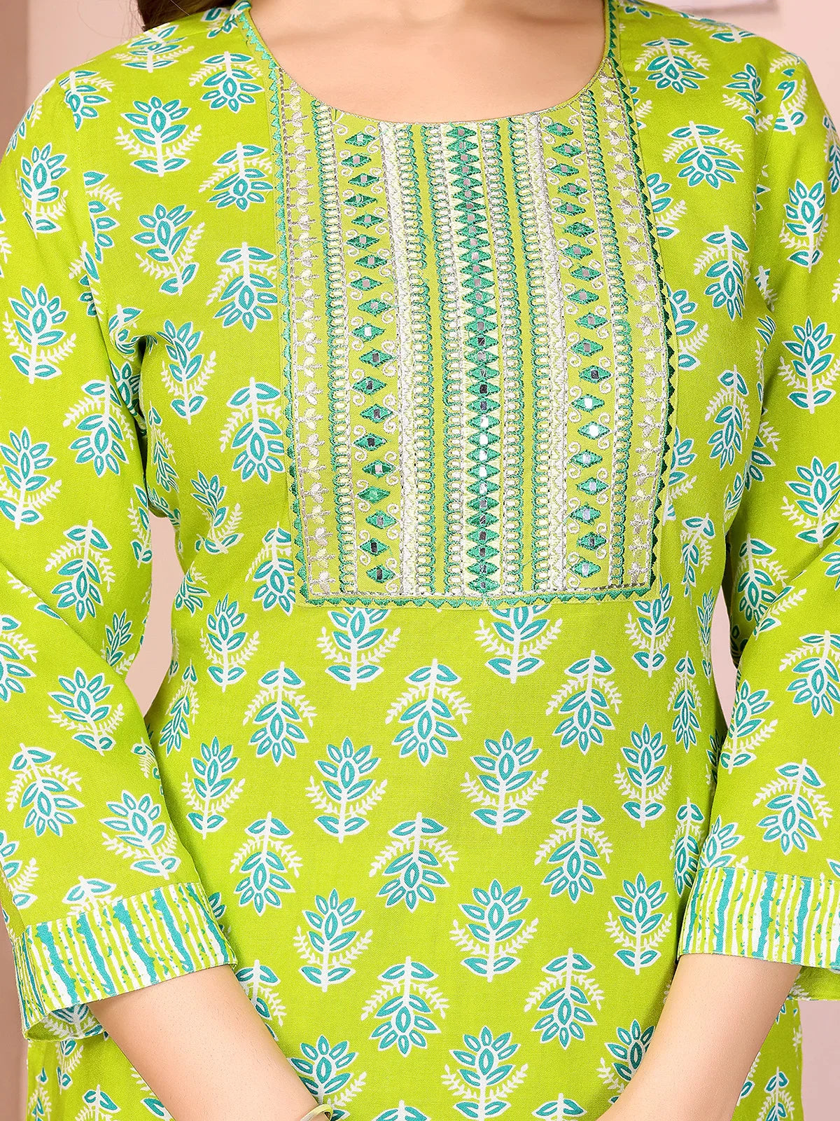 Buy Rayon Embroidered Straight Calf Length Kurta with Pant-Green