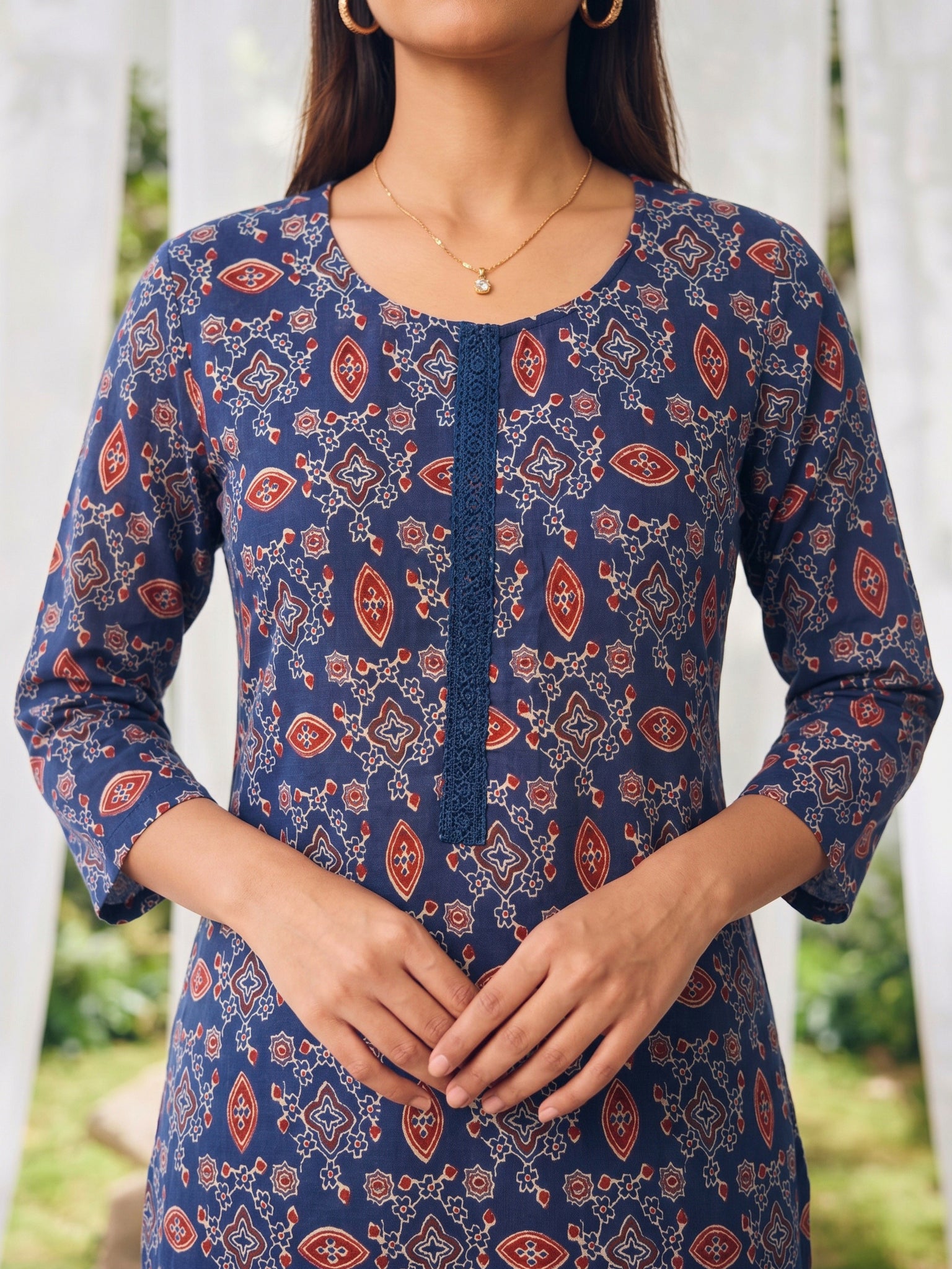 Rayon Printed Straight Knee Length Kurta
