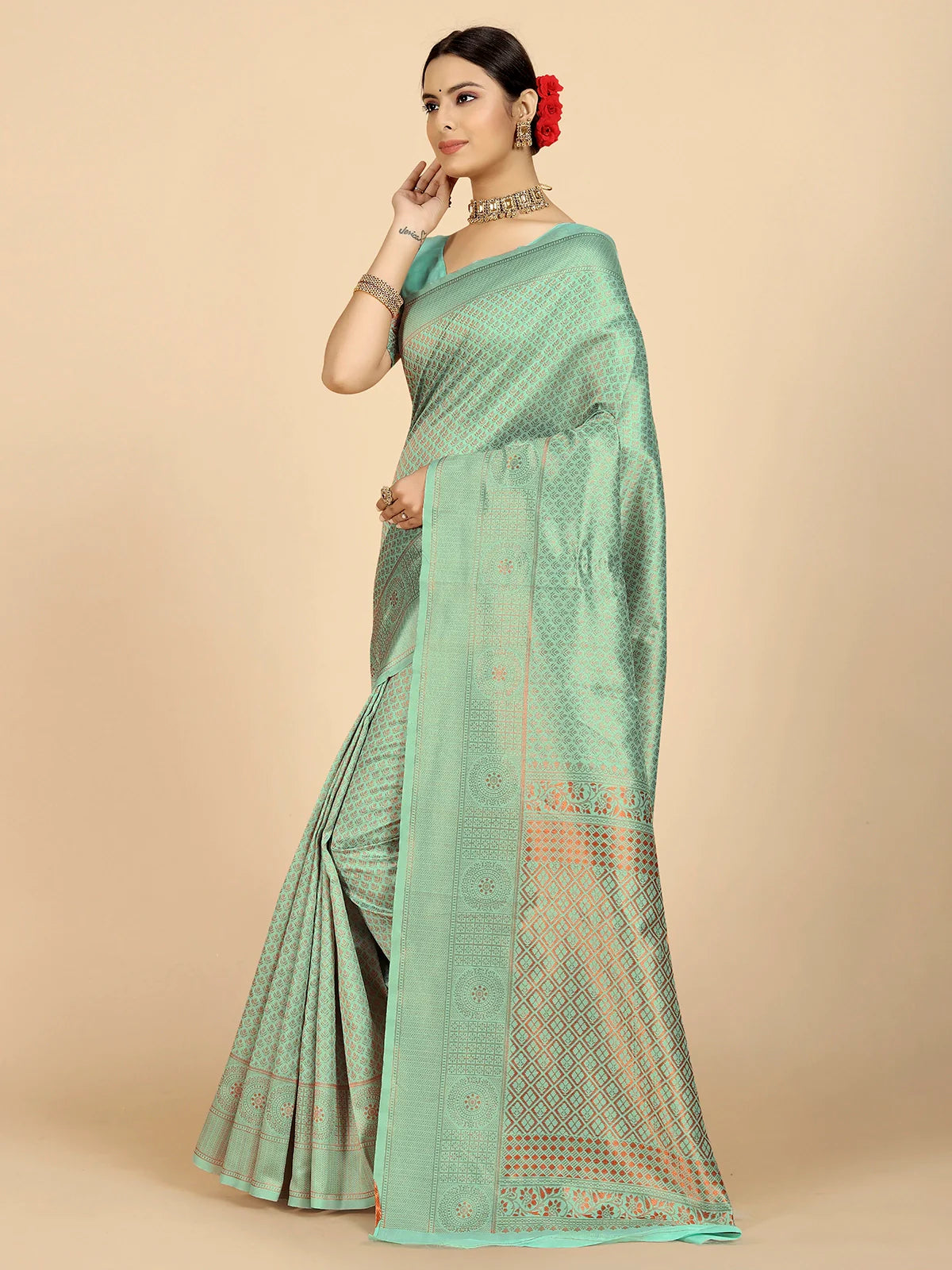 Buy Ethnic Motifs Banarasi Silk Saree With Blouse Piece-Mint Green