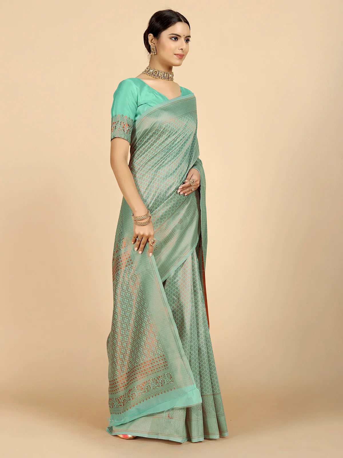 Buy Ethnic Motifs Banarasi Silk Saree With Blouse Piece-Mint Green