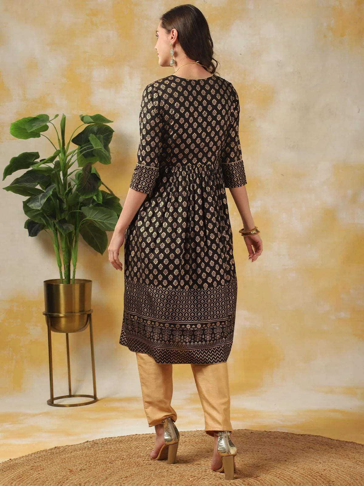 Buy Ethnic Printed Calf Length Anarkali Kurta-Black