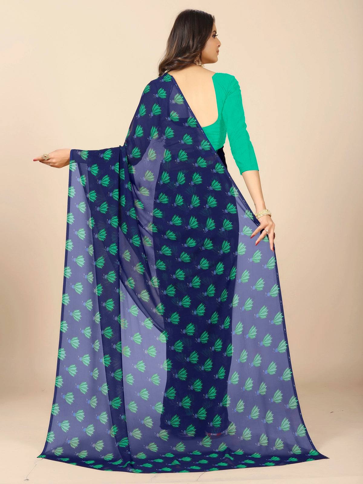 Buy Floral Printed Georgette Saree With Blouse Piece-Navy Blue