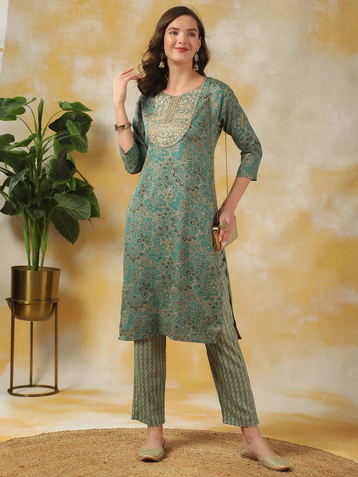 Buy Rayon Zari Embroidred Straight Knee Length Kurta With Pant-Green