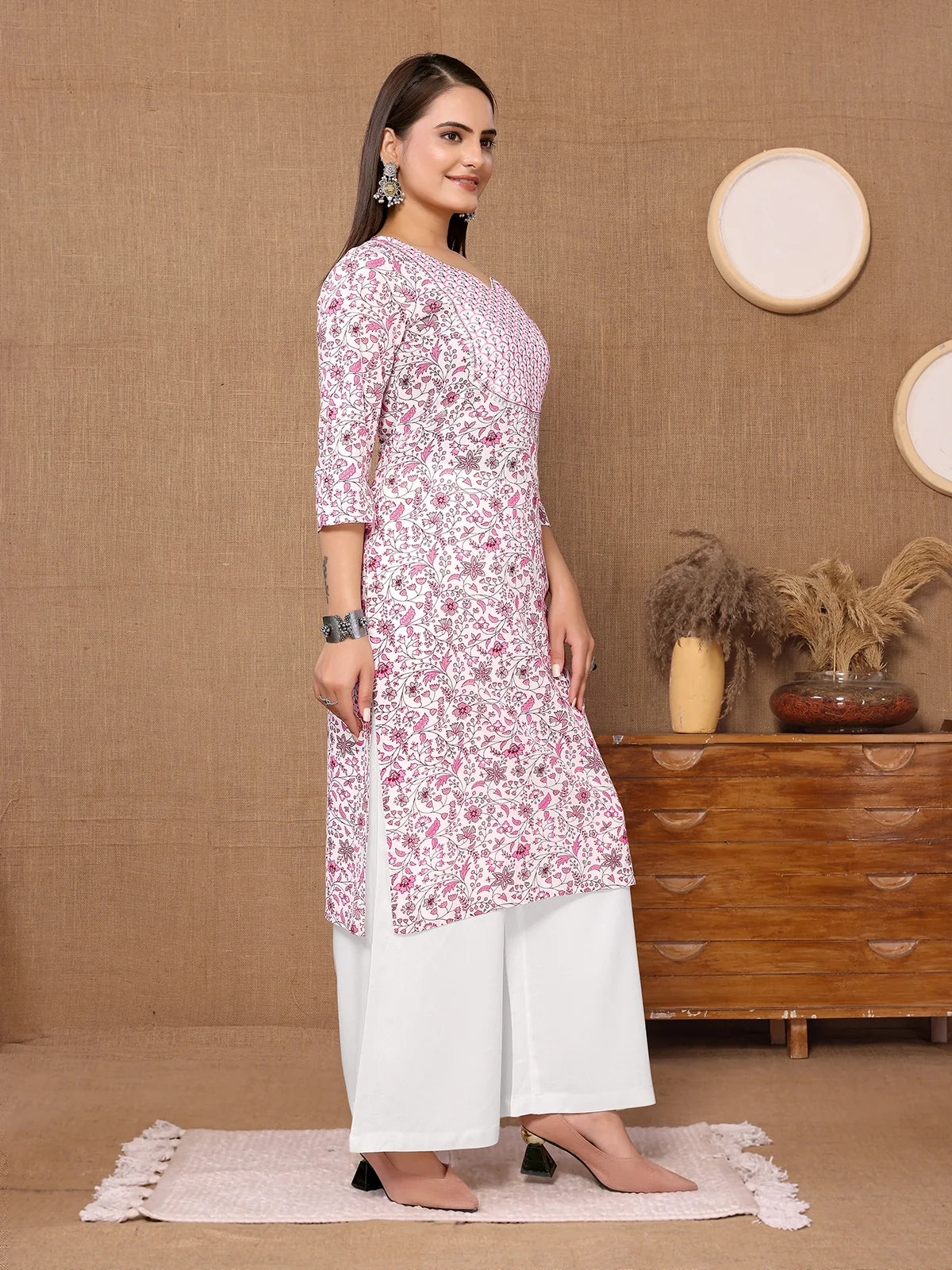 Buy Rayon Embroidered Knee Length Straight Kurta-Pink