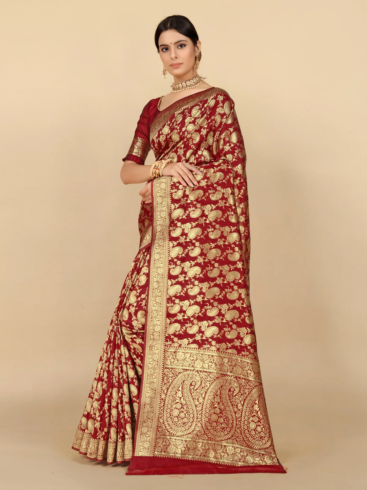 Buy Paisley Woven Banarasi Silk Saree With Blouse Piece-Maroon