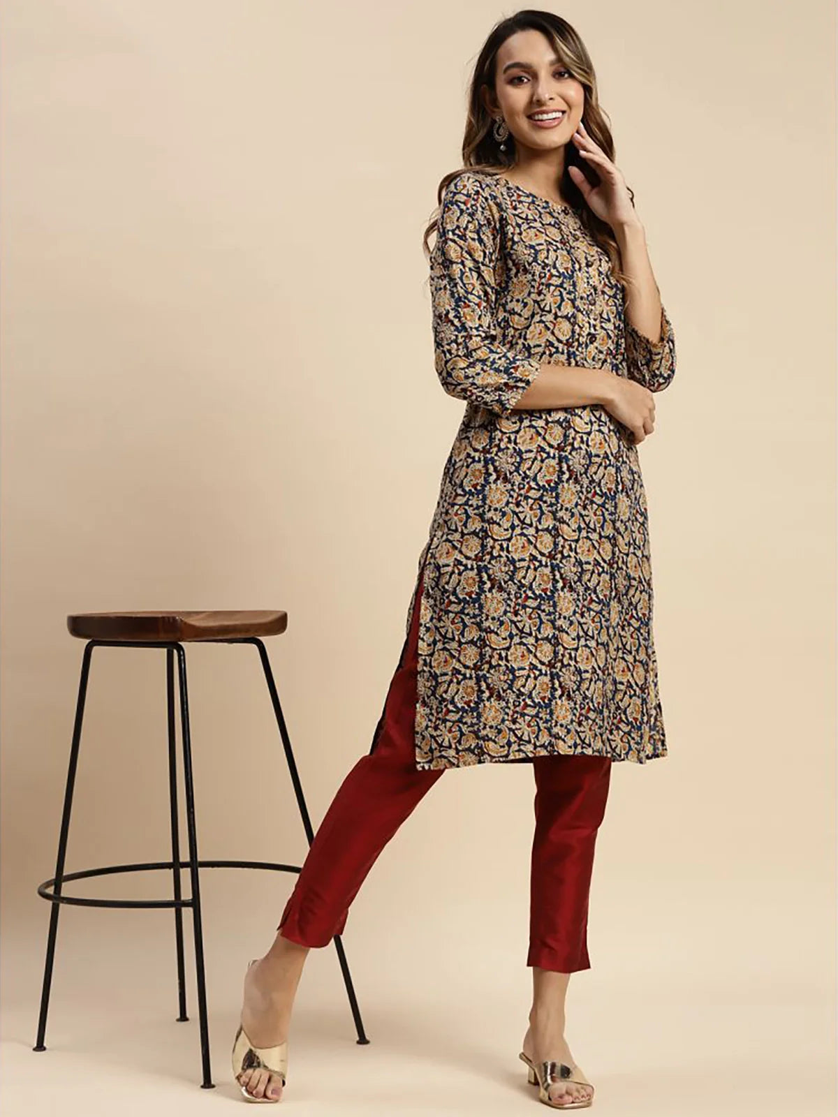 Buy 100% Rayon Floral Printed Knee Length Straight Kurta-Navy Blue