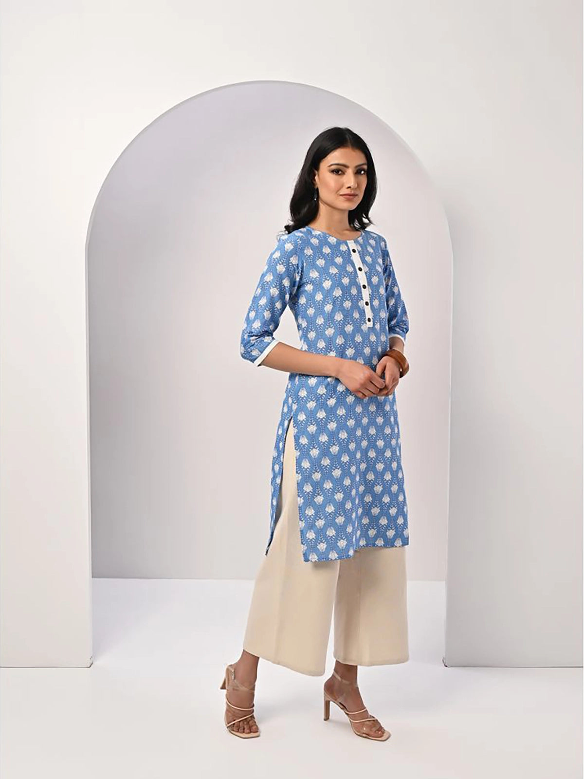 Buy 100% Cotton Floral Printed Knee Length Straight Kurta-Blue