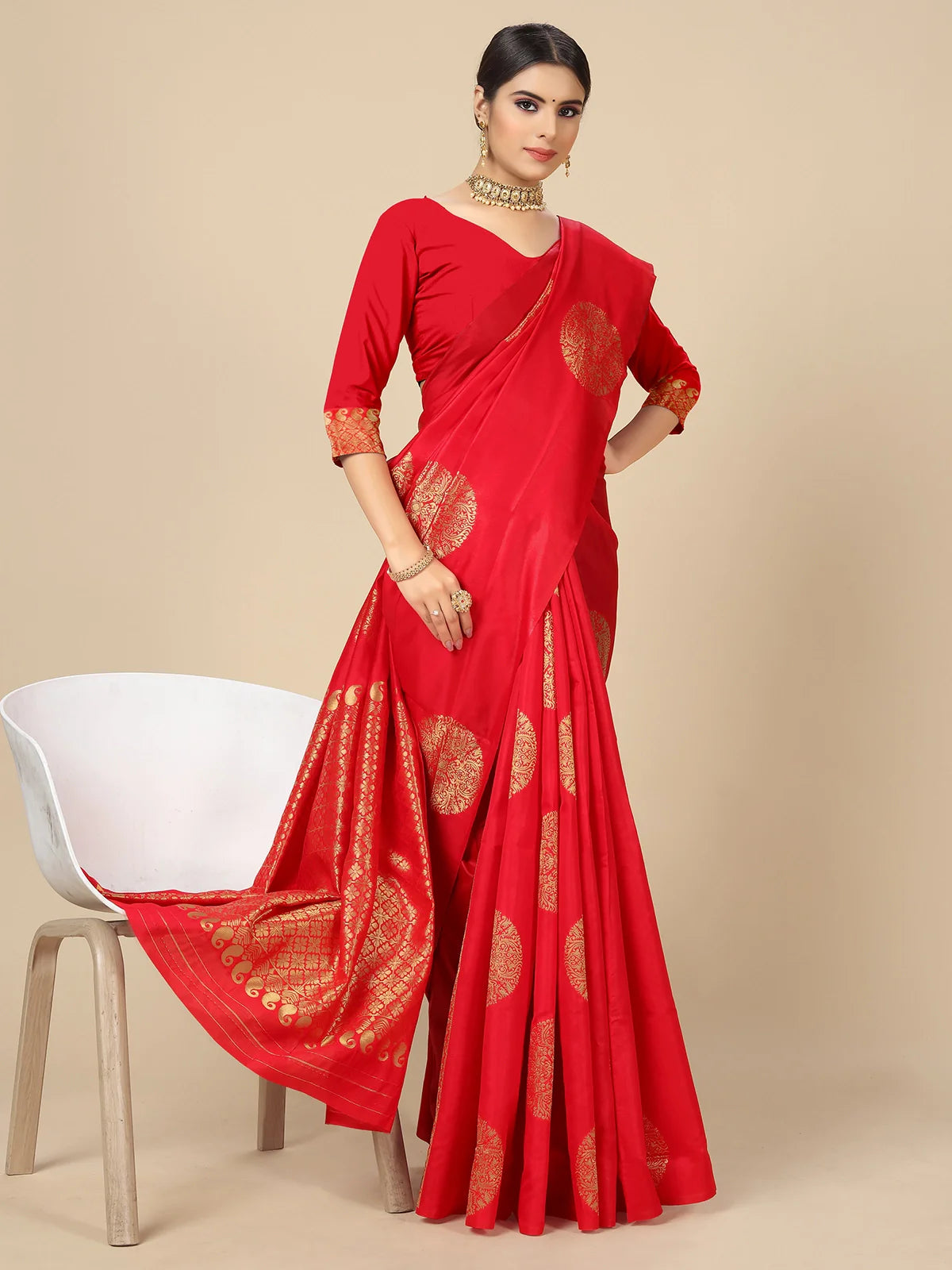 Buy Banarasi Silk Jacquard Saree With Blouse Piece-Red