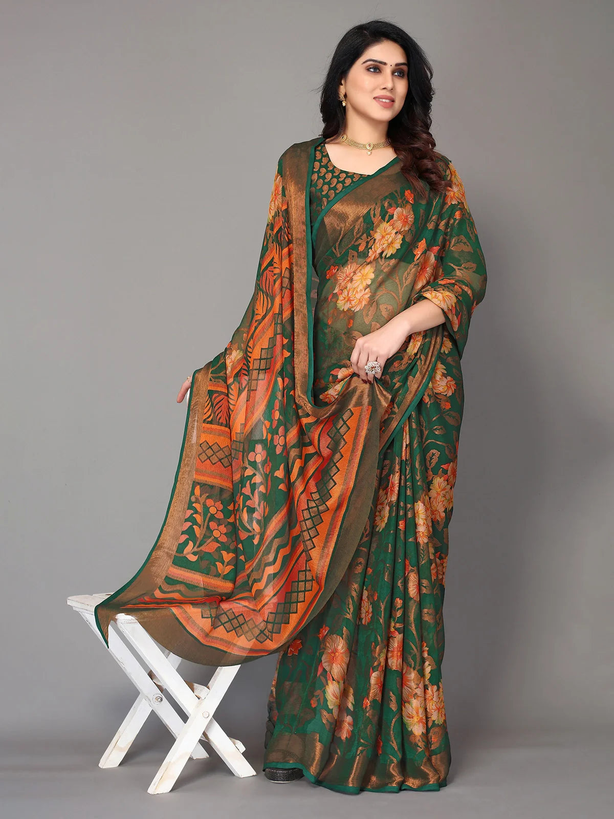 Buy Floral Printed Chiffon Saree With Blouse Piece-Green