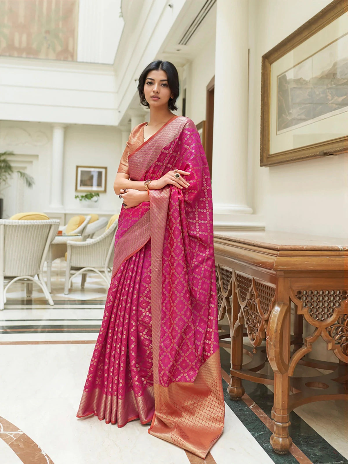 Buy Zari Work Woven Banarasi Silk Saree With Blouse Piece-Pink