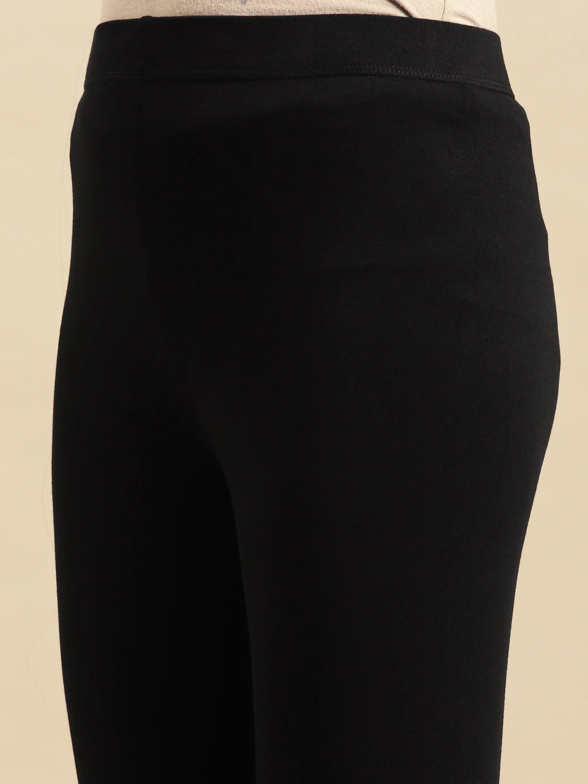 Buy Cotton Solid Ankle Length Legging-Black