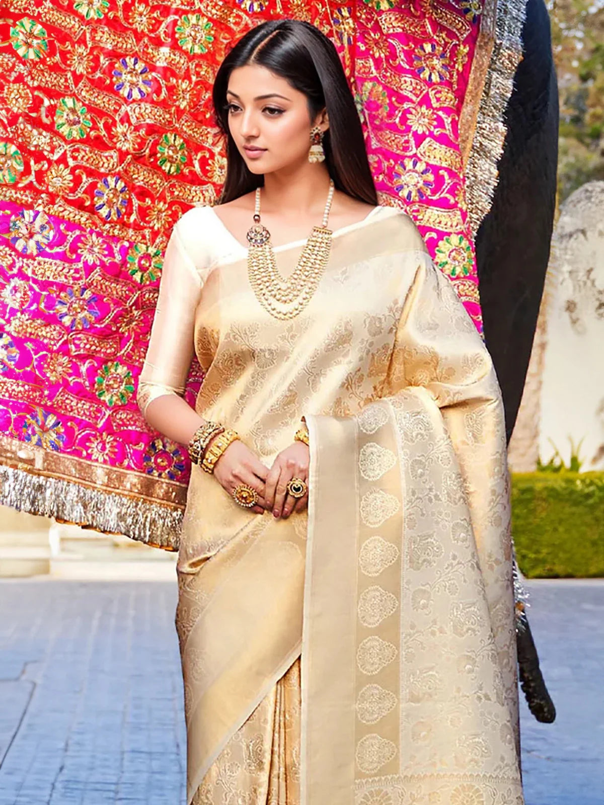 Buy Zari Work Woven Banarasi Silk Saree With Blouse Piece-Cream