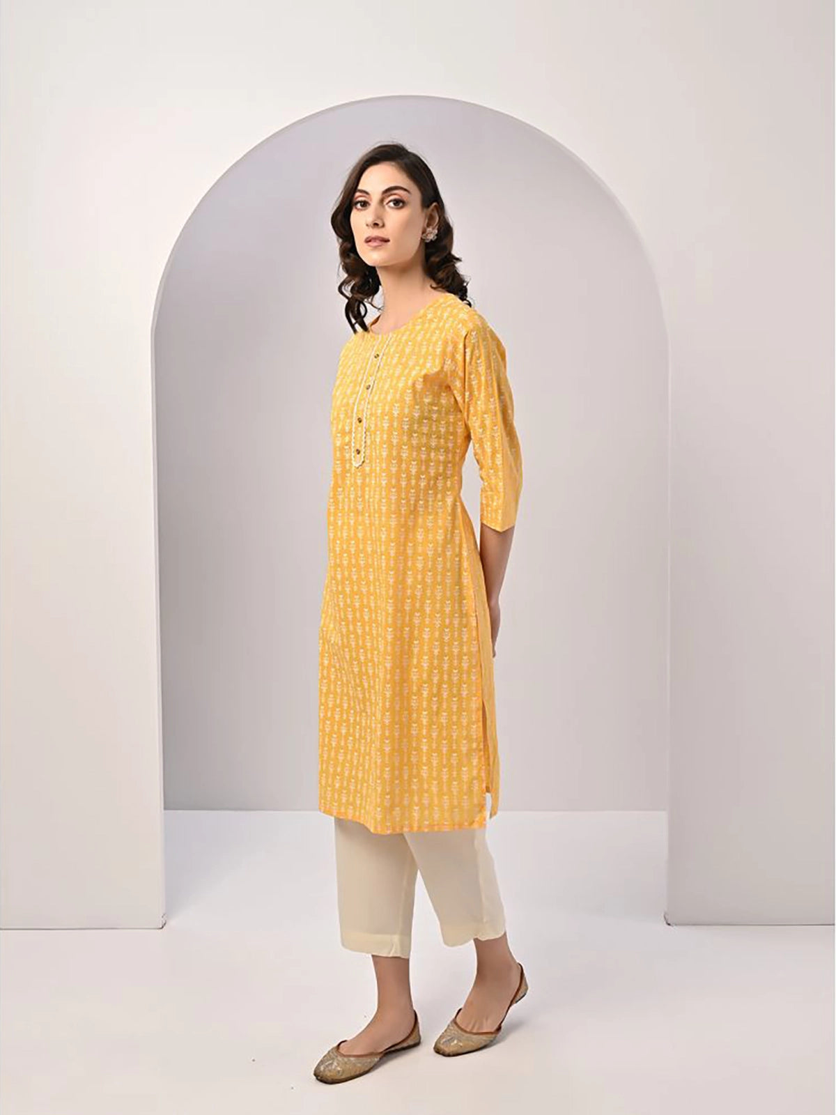 Buy 100% Cotton Ethnic Printed Tonal Placket Knee Length Straight Kurta-Mustard