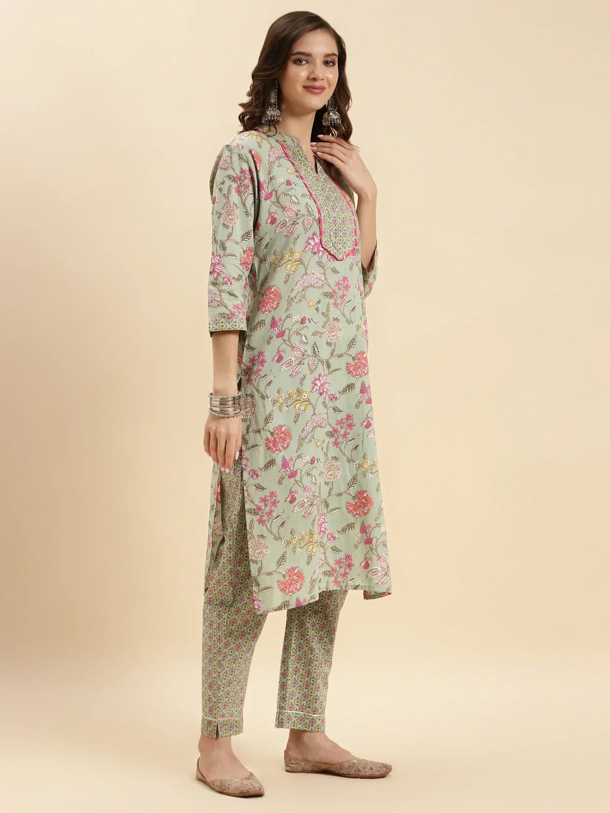 Buy Cotton Calf Length Floral Printed Straight Kurta With Pant-Green