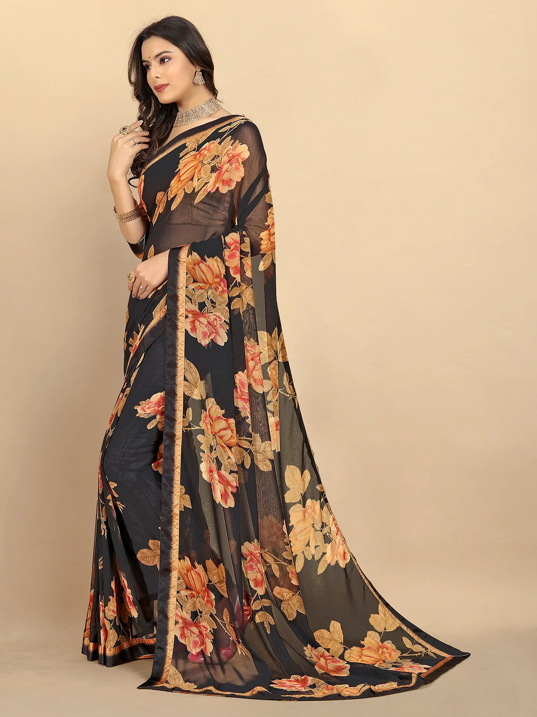 Buy Floral Printed Georgette Saree With Blouse Piece-Black