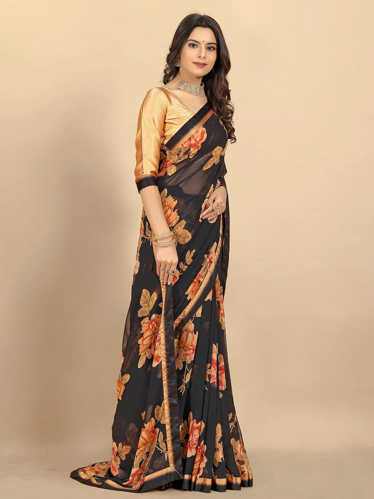 Buy Floral Printed Georgette Saree With Blouse Piece-Black