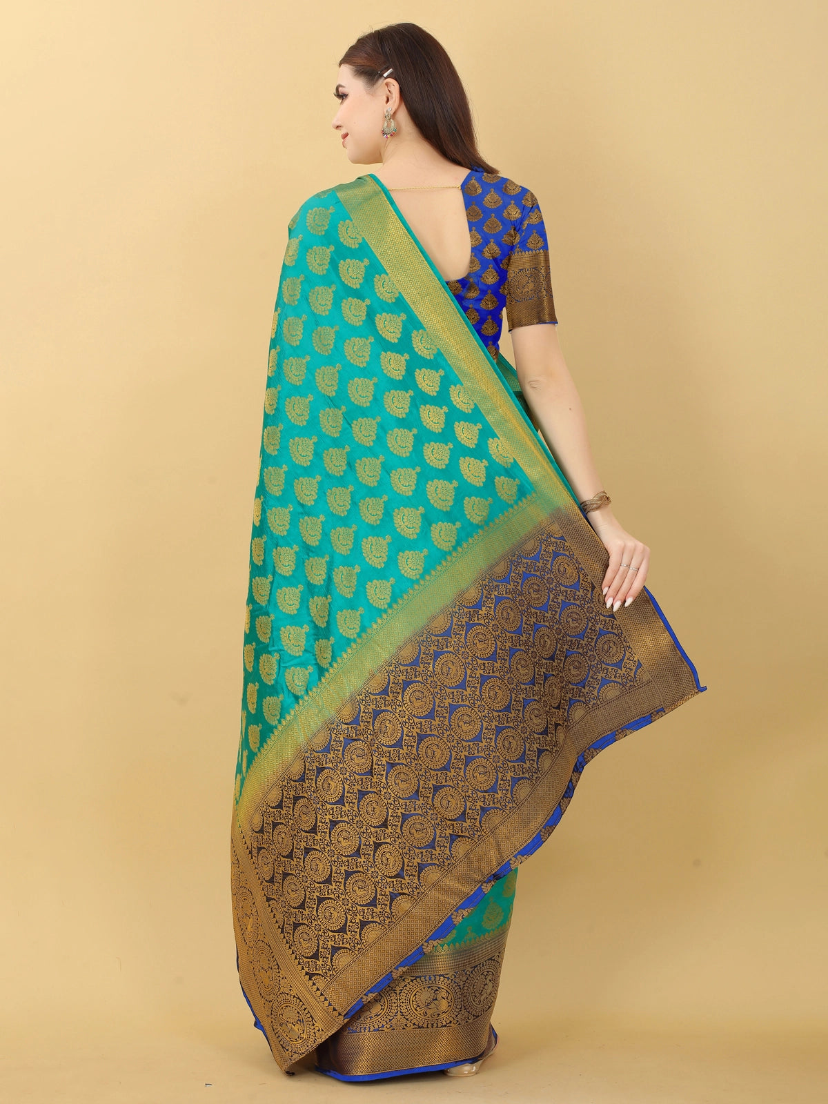 Buy Kanjivaram Silk Zari Work Saree With Blouse Piece-Navy Blue