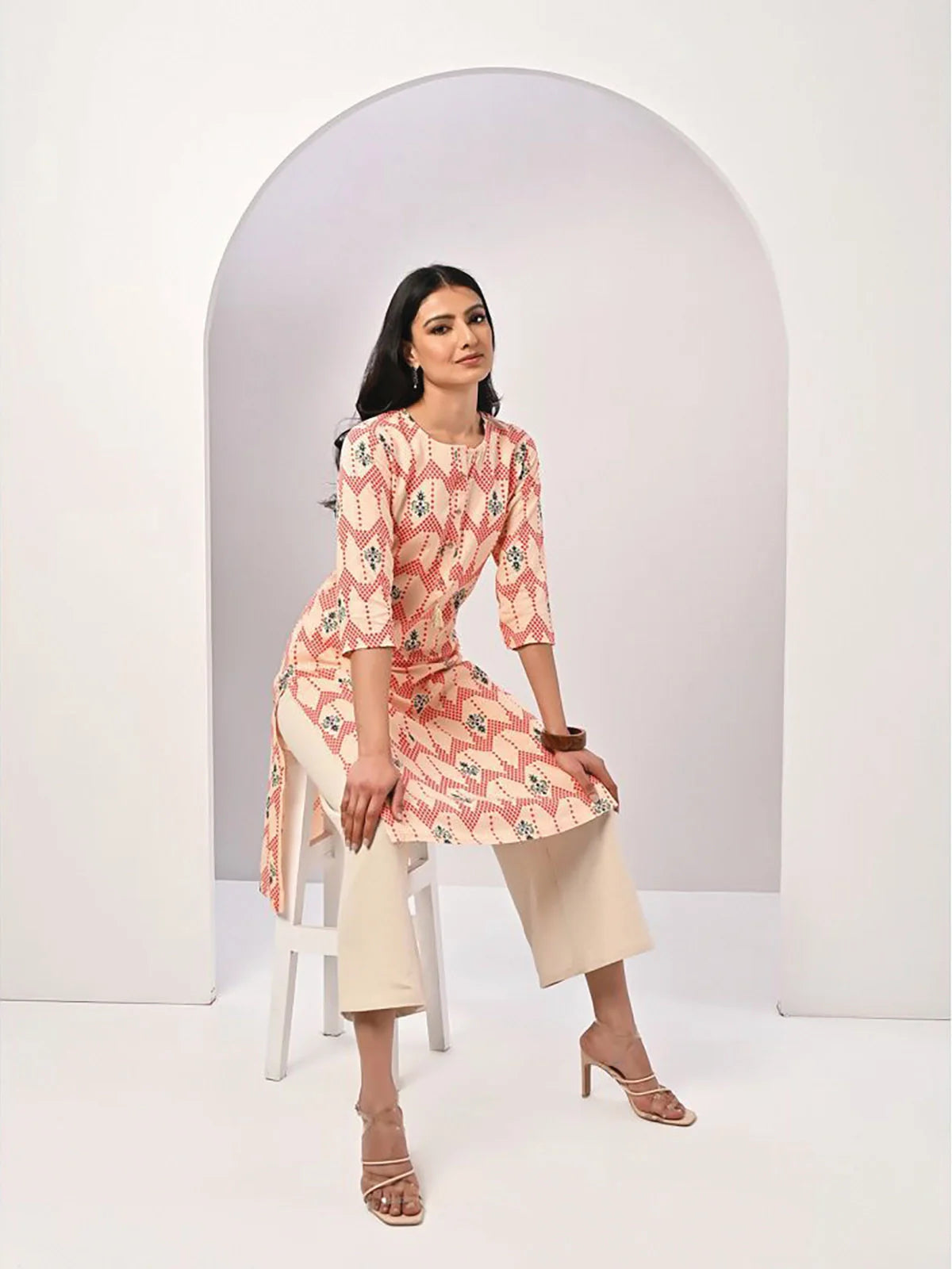 Buy Rayon Floral Printed Calf Length Straight Kurta-Peach