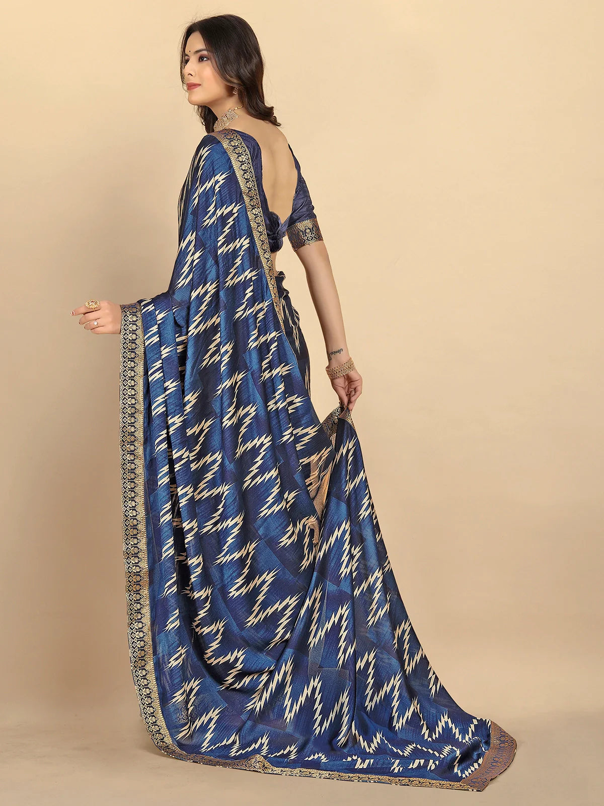 Buy Abstract Printed Moss Georgette Saree With Blouse Piece-Blue