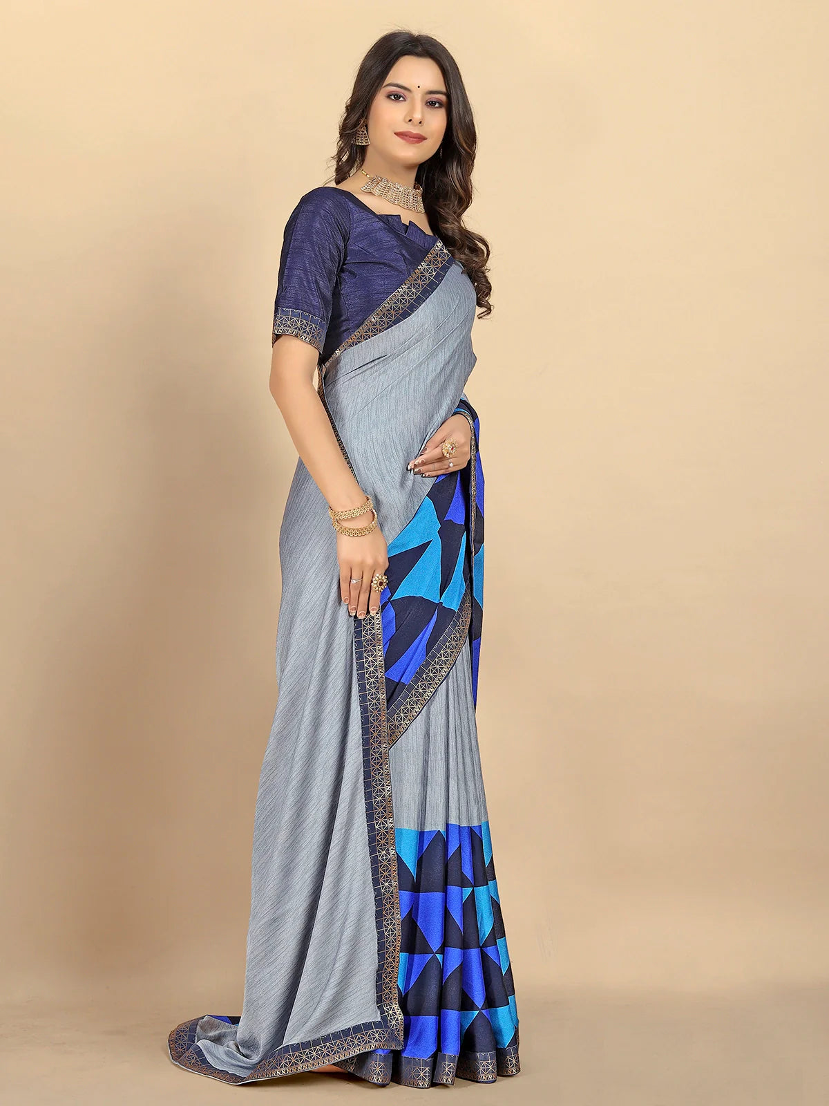 Buy Abstract Printed Moss Georgette Saree With Blouse Piece-Grey