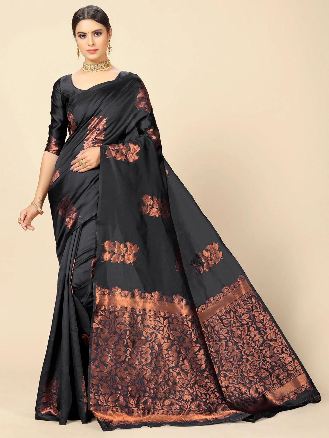 Buy Ethnic Motifs Banarasi Silk Saree With Blouse Piece-Black