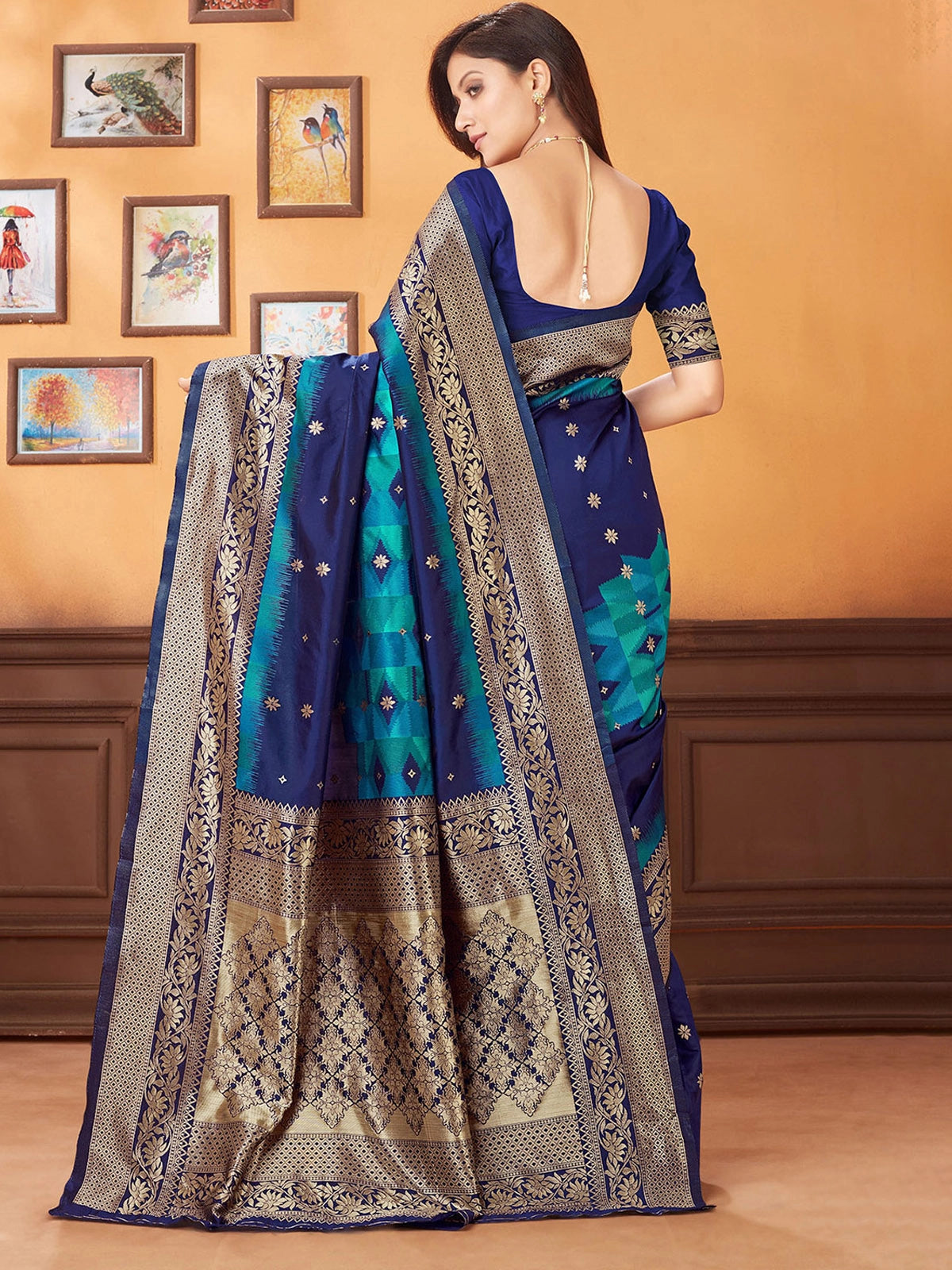 Buy Ethnic Motifs Woven Banarasi Silk Saree With Blouse Piece-Blue