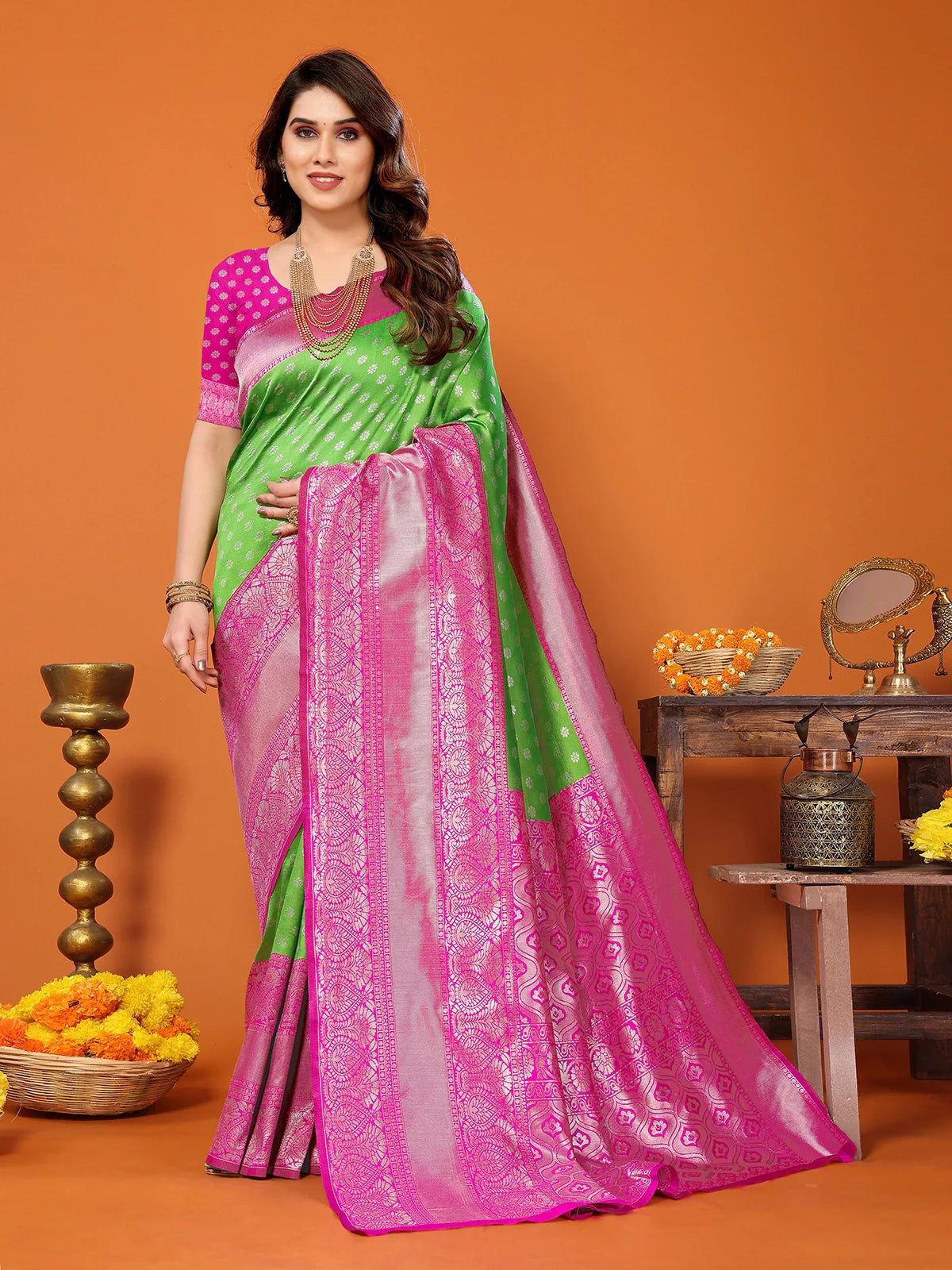 Buy Ethnic Motifs Woven Silk Saree With Blouse Piece-Fluorescent Green