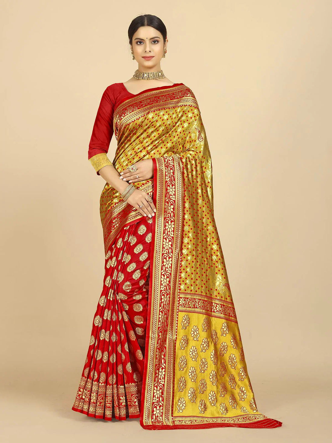 Buy Banarasi Silk Jacquard Saree With Blouse Piece-Gold