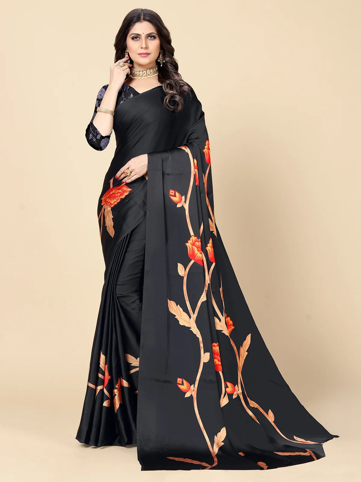 Buy Floral Printed Crepe Saree With Blouse Piece-Black