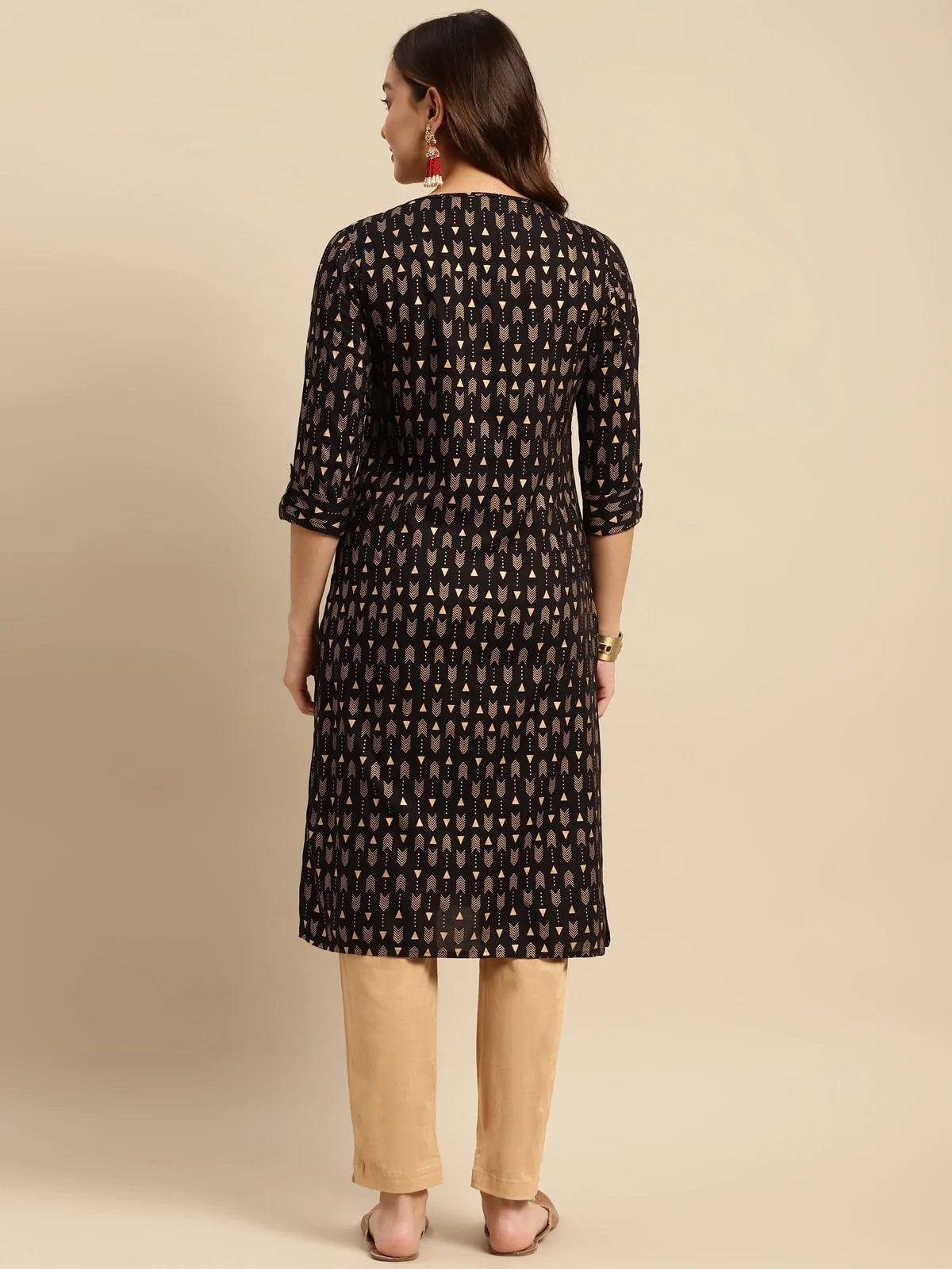 Buy Rayon Gold Printed Calf Length Straight Kurta-Black