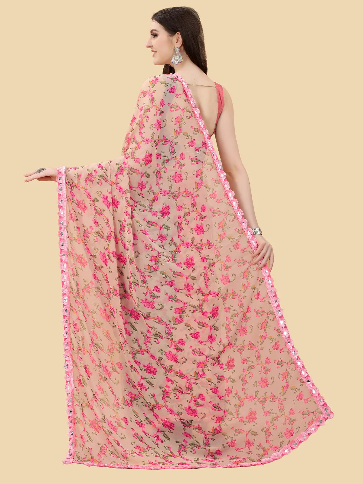 Buy Floral Printed Georgette Saree With Blouse Piece-Pink