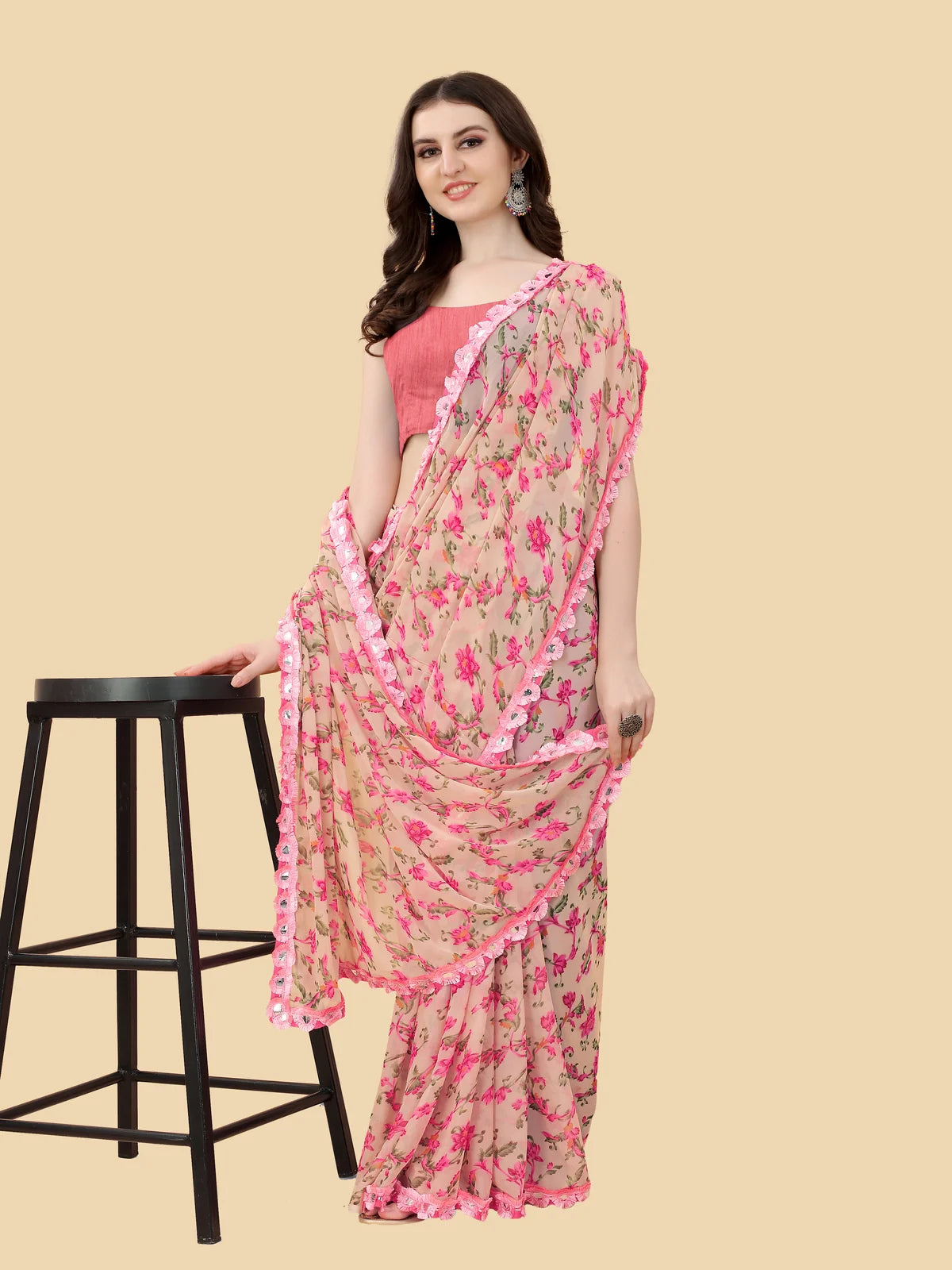 Buy Floral Printed Georgette Saree With Blouse Piece-Pink