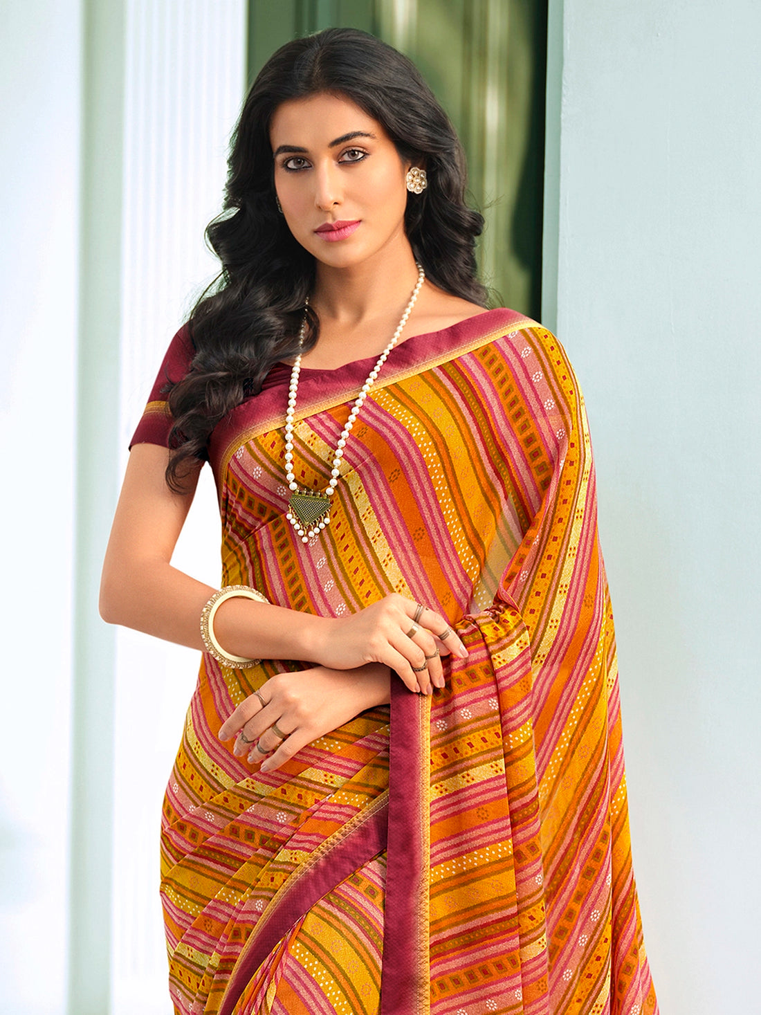 Buy Georgette Abstract Printed Saree With Lace Border & Blouse Piece-Orange