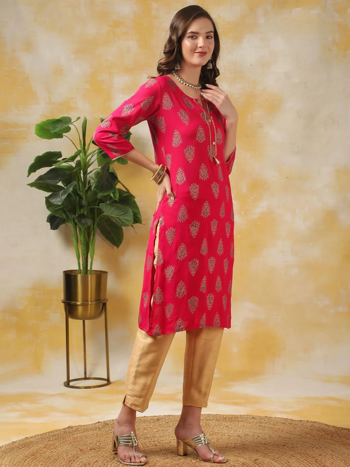 Buy Rayon Printed Knee Length Straight Kurta-Pink