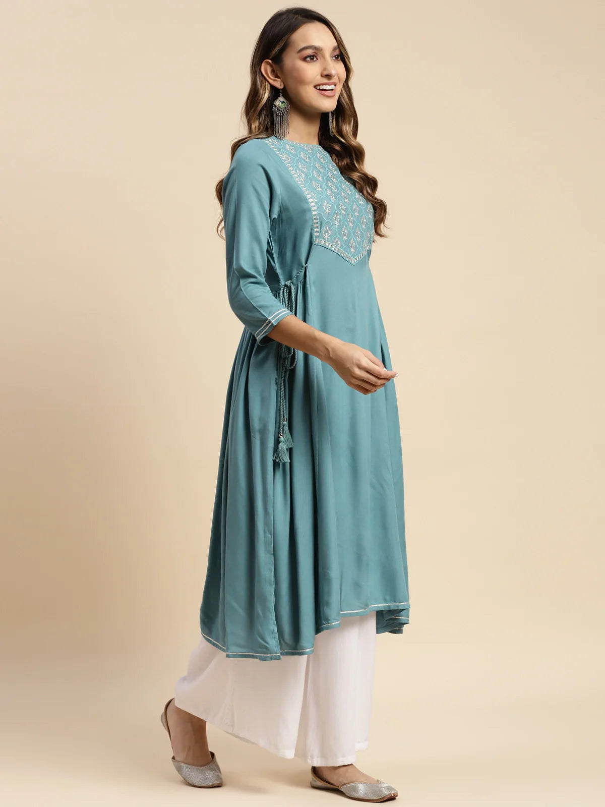 Buy Rayon Yoke Zari Embroidered Calf Length Flared Kurta With Side Tie Up-Teal