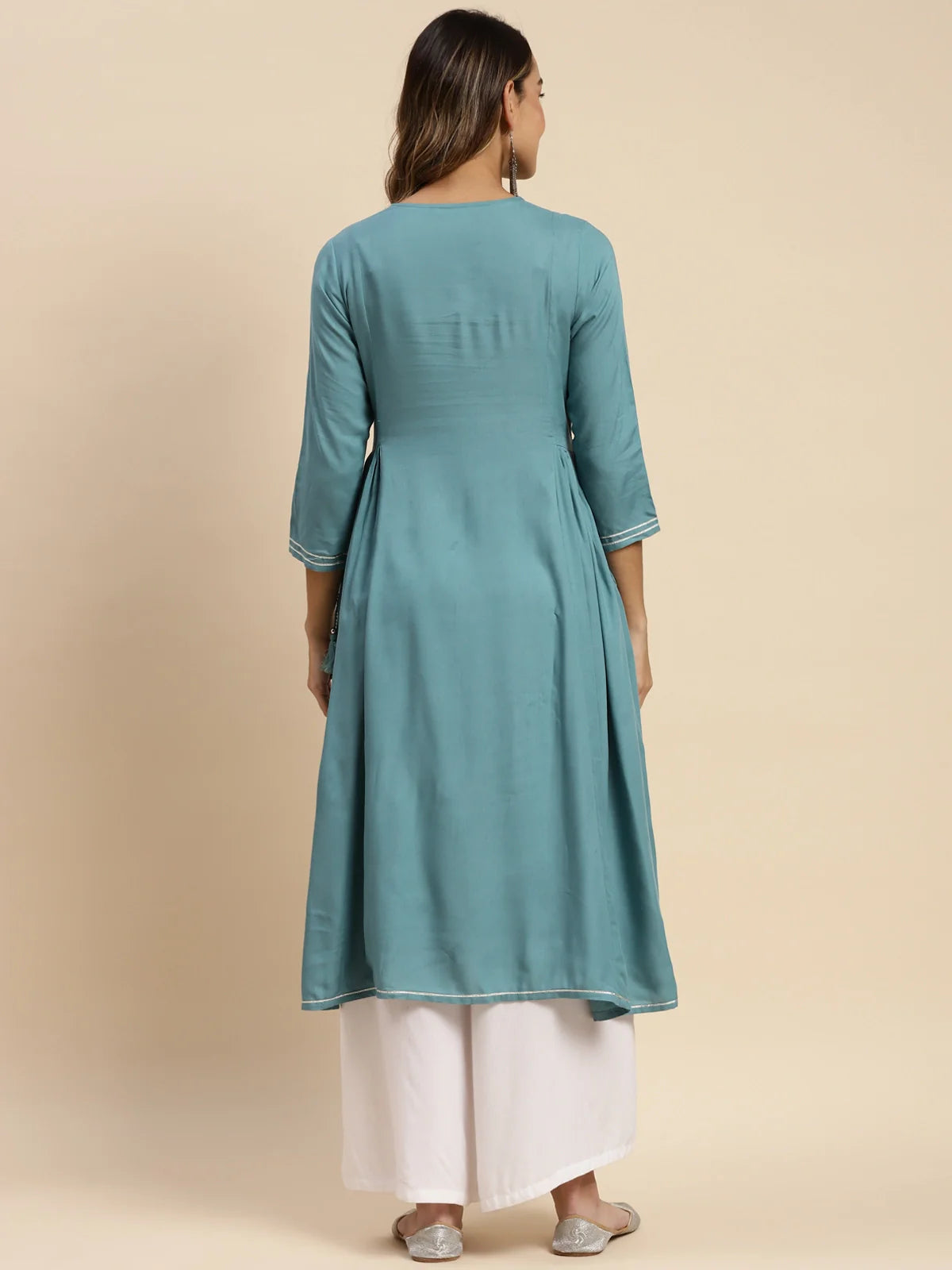 Buy Rayon Yoke Zari Embroidered Calf Length Flared Kurta With Side Tie Up-Teal