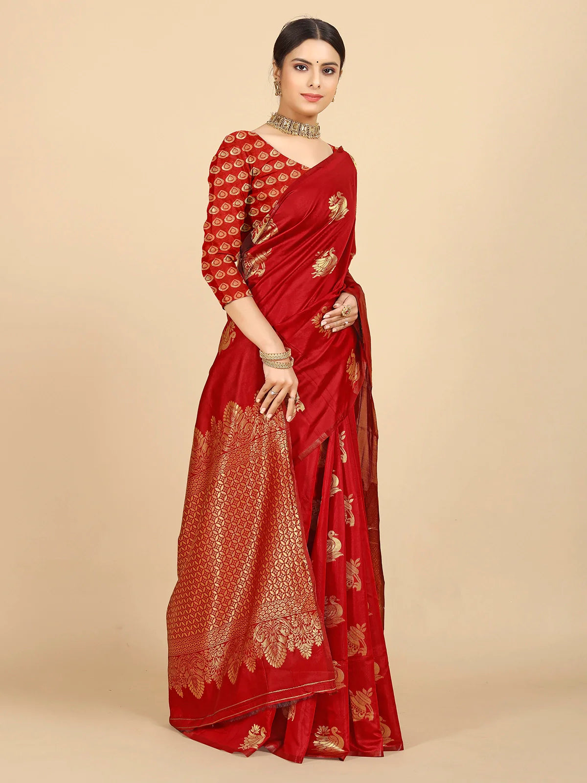 Buy Banarasi Silk Jacquard Saree With Blouse Piece-Red