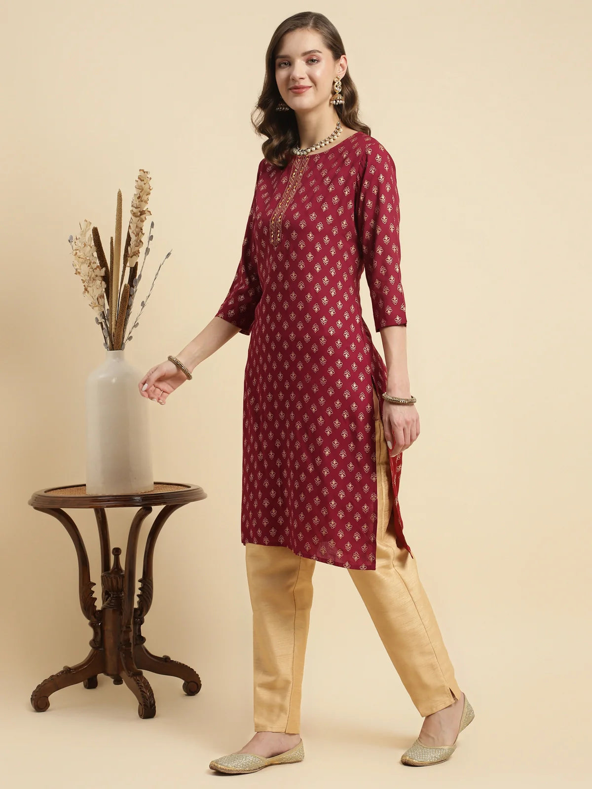 Buy Rayon Embroidered Knee Length Straight Kurta-Maroon