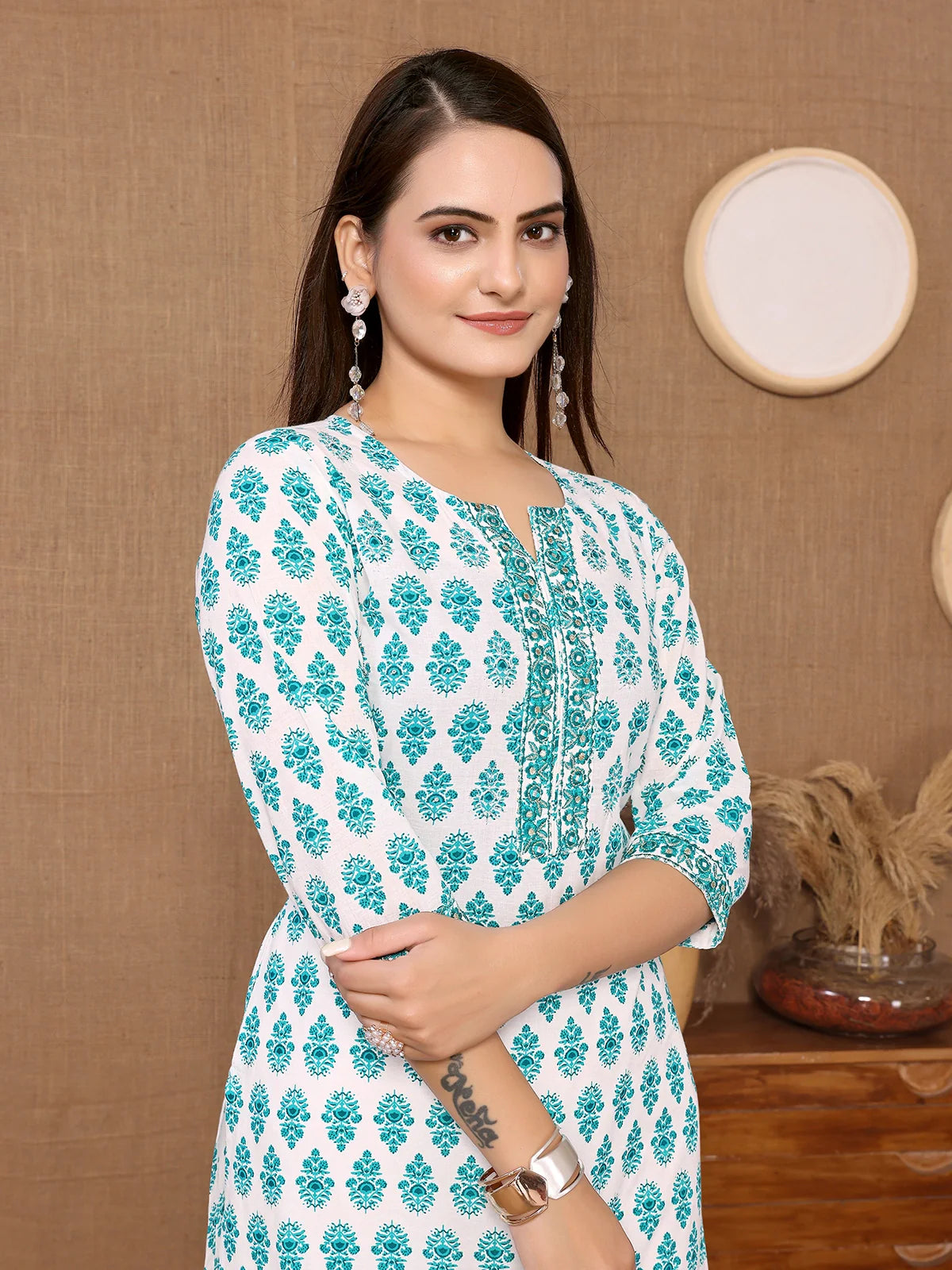 Buy Cotton Embroidered Knee Length Straight Kurta-Turquoise