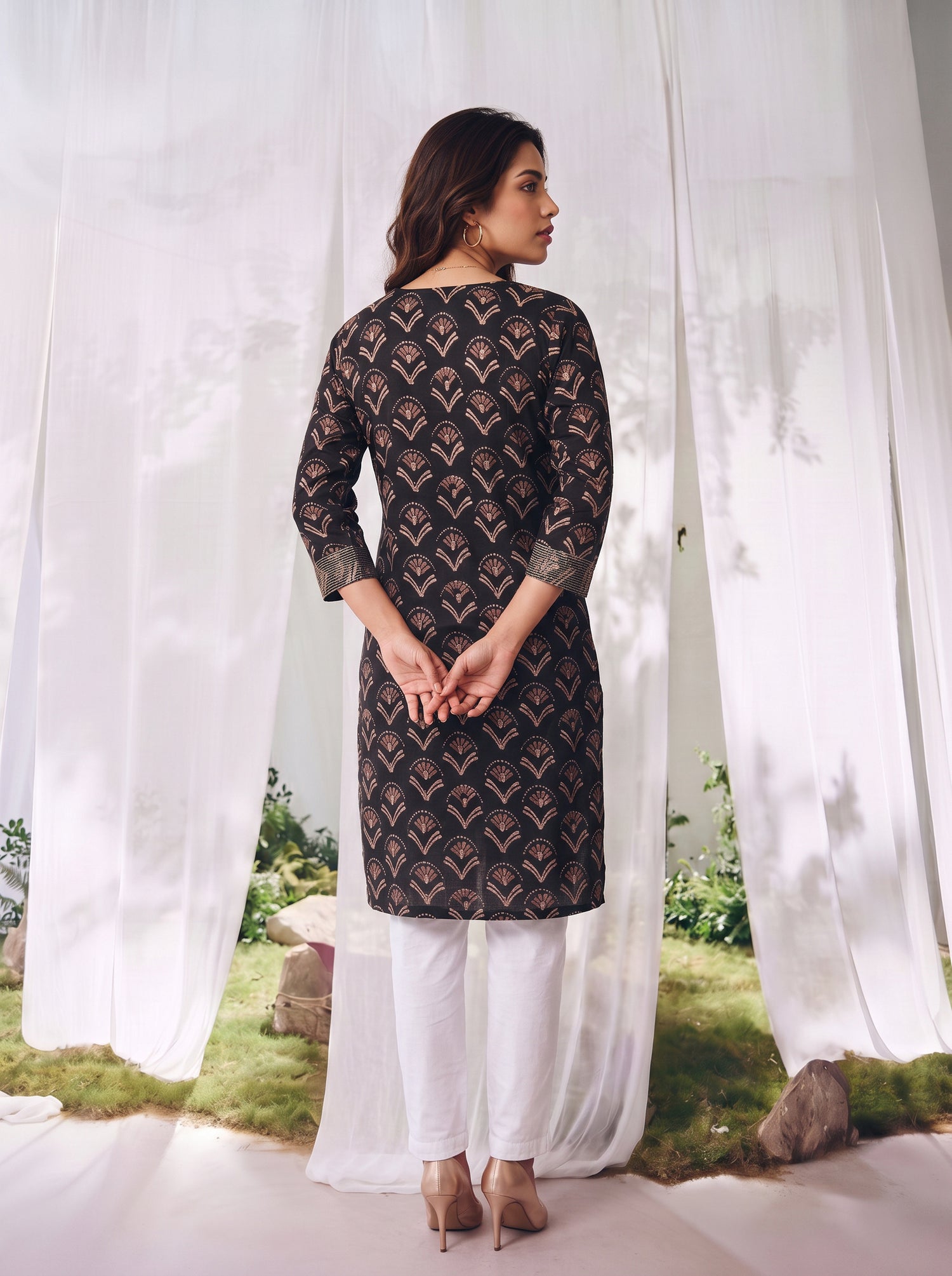 Buy Rayon Printed Straight Knee Length Kurta-Black