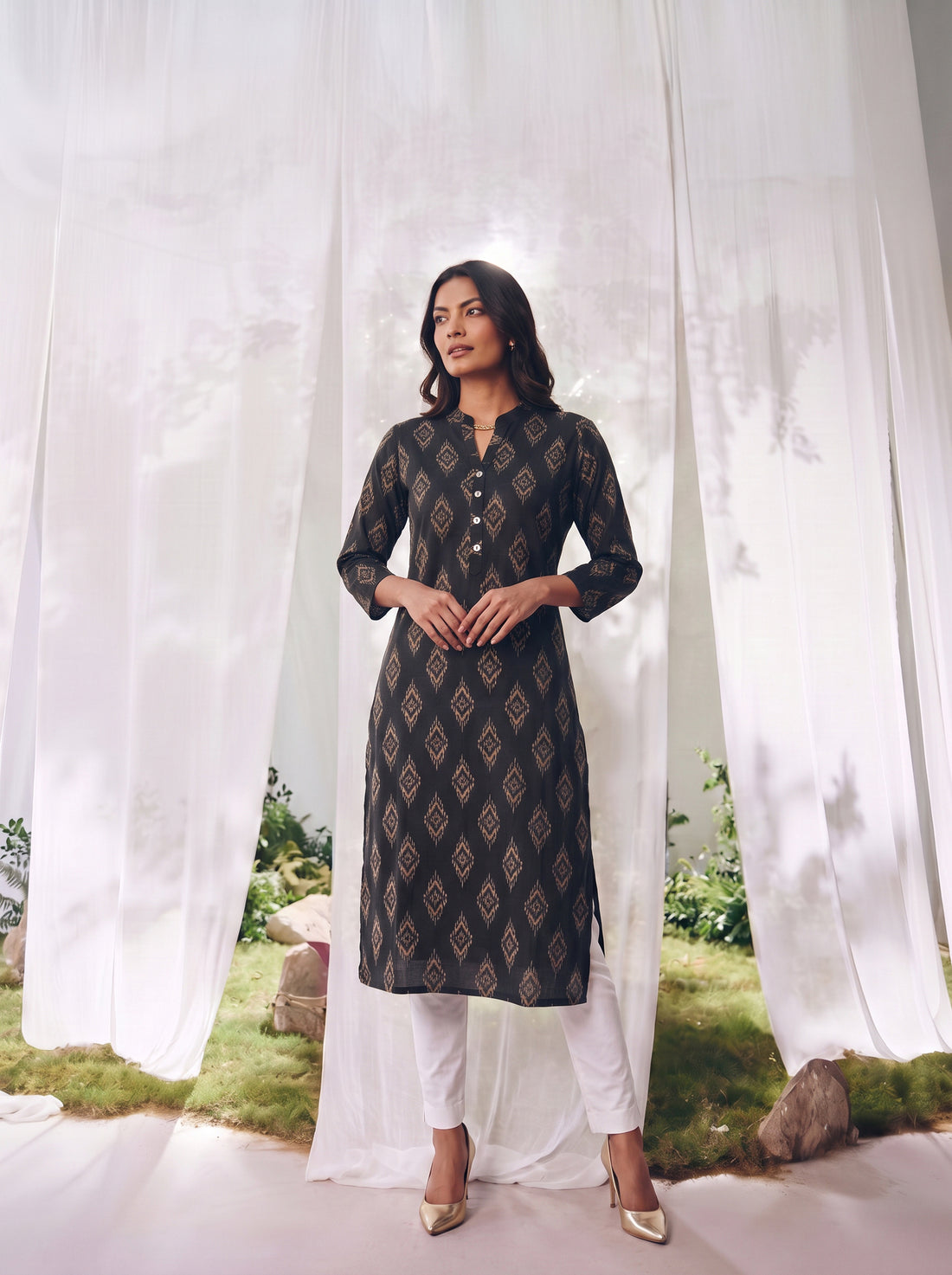 Buy Rayon Printed Straight Calf Length Kurta-Black