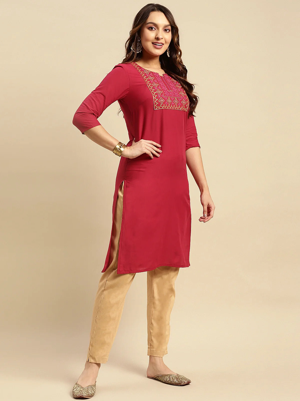 Buy 100% Cotton Yoke Zari Embroidered Knee Length Straight Kurta-Maroon