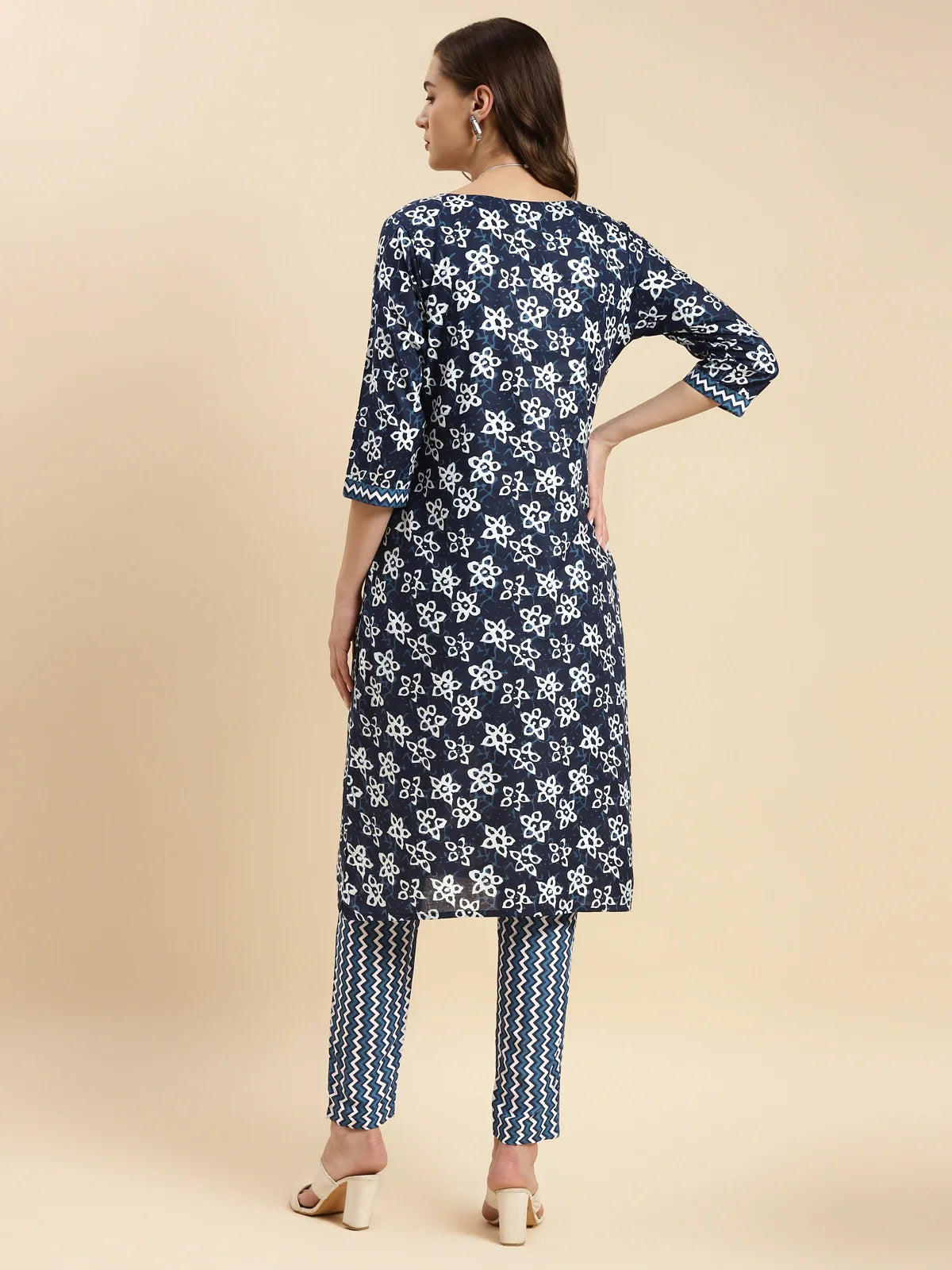 Buy Cotton Calf Length Floral Printed Straight Kurta With Pant-Navy Blue