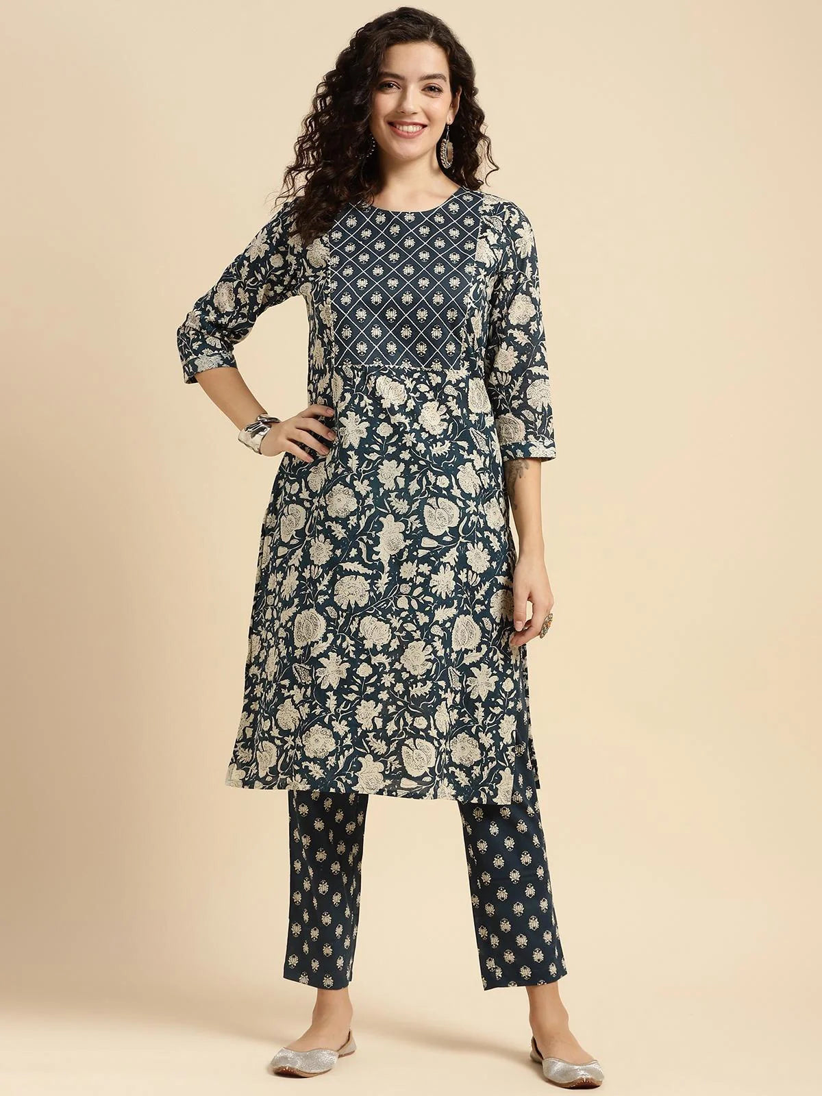 Buy Cotton Floral Printed Knee Length Straight Kurta With Pant-Blue