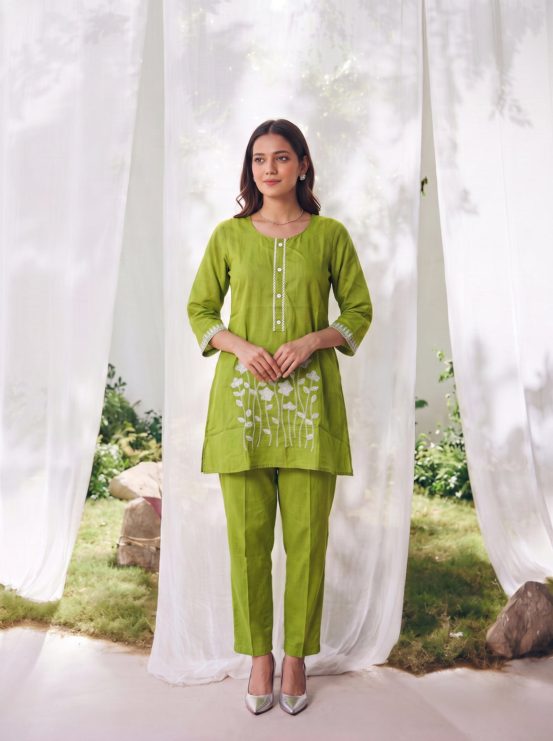 Buy Viscose Embroidered Straight Calf Length Kurta With Pant-Green